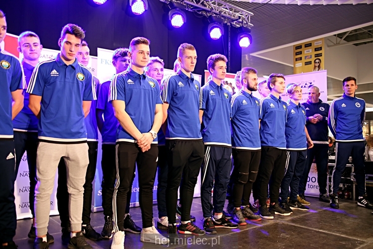 Prezentacja FKS Stal Mielec w Galerii Navigator ? część I