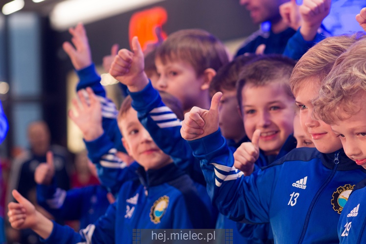 Prezentacja FKS Stal Mielec w Galerii Navigator ? część I