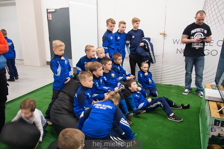 Prezentacja FKS Stal Mielec w Galerii Navigator ? część I