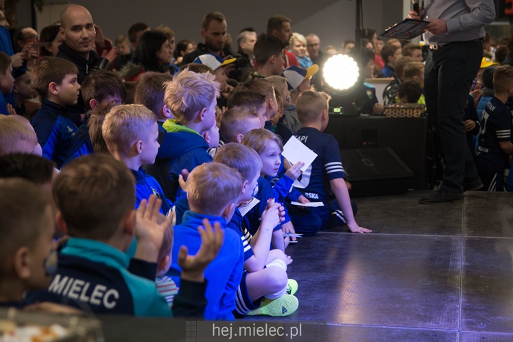 Prezentacja FKS Stal Mielec w Galerii Navigator ? część I