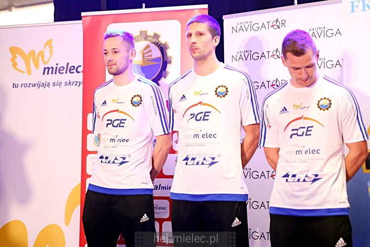 Prezentacja FKS Stal Mielec w Galerii Navigator ? część II