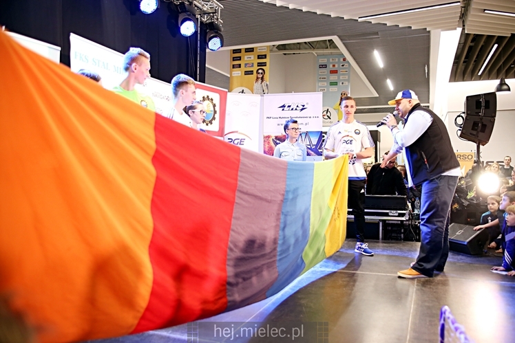 Prezentacja FKS Stal Mielec w Galerii Navigator ? część II