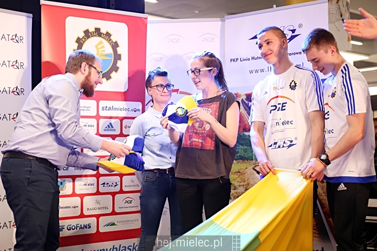 Prezentacja FKS Stal Mielec w Galerii Navigator ? część II