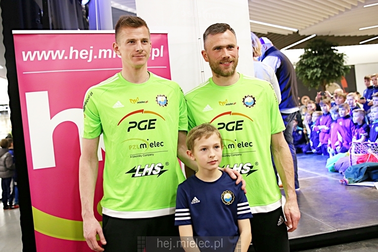 Prezentacja FKS Stal Mielec w Galerii Navigator ? część II