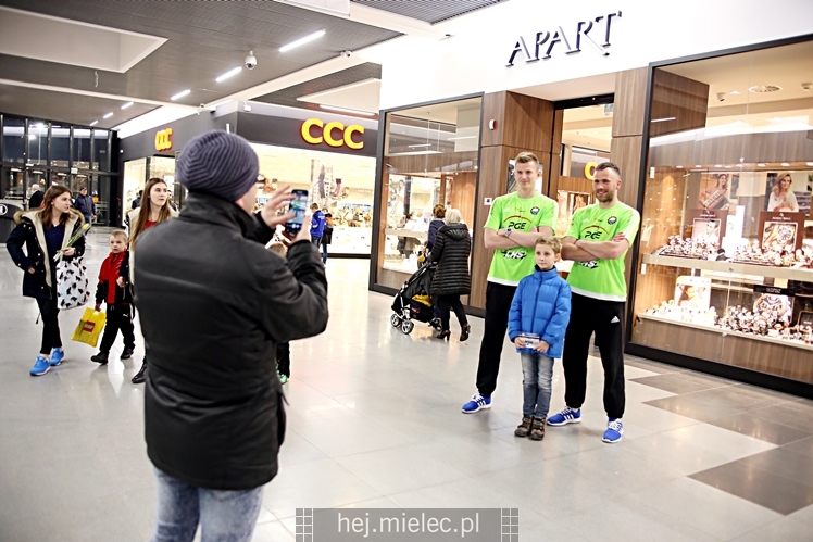 Prezentacja FKS Stal Mielec w Galerii Navigator ? część II