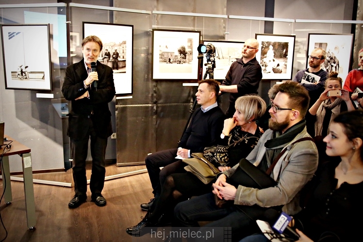 Wernisaż wystawy Tadeusza Rolke ?Miejsca. Rekontrukcja II?