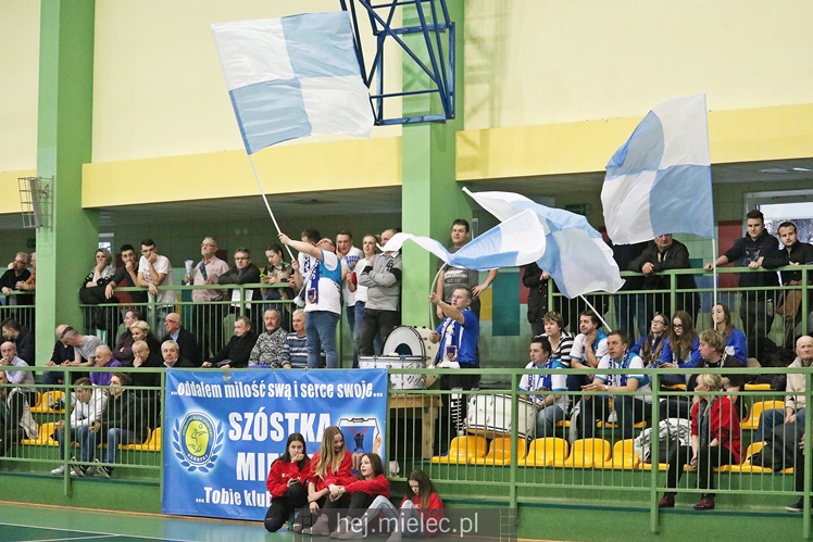 Półfinały Mistrzostw Polski juniorek w siatkówce: Mielec - Piła