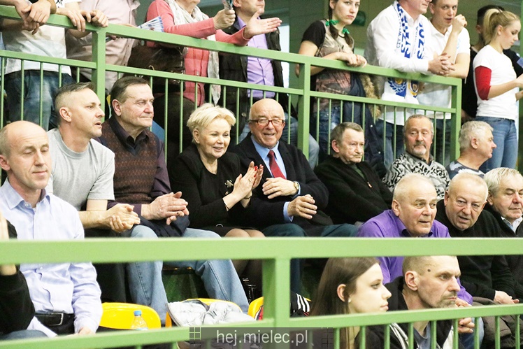 Półfinały Mistrzostw Polski juniorek w siatkówce: Mielec - Piła