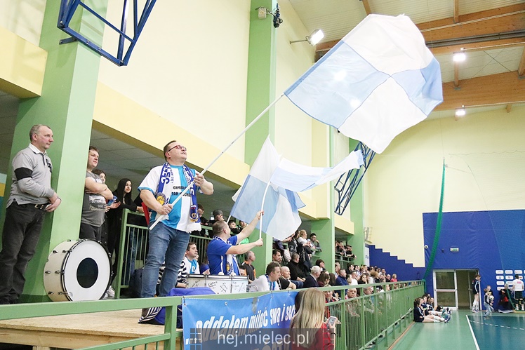 Półfinały Mistrzostw Polski juniorek w siatkówce: Mielec - Piła