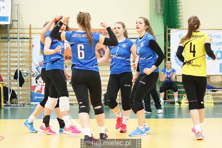 Półfinały Mistrzostw Polski juniorek w siatkówce: Mielec - Łódź