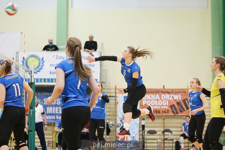 Półfinały Mistrzostw Polski juniorek w siatkówce: Mielec - Łódź