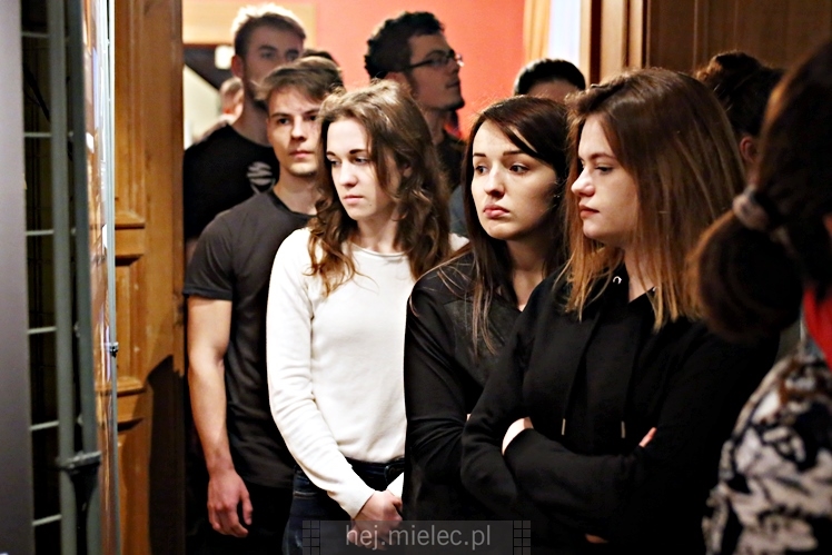 Wernisaż wystawy ?Archeologiczna autostrada? w Pałacyku Oborskich