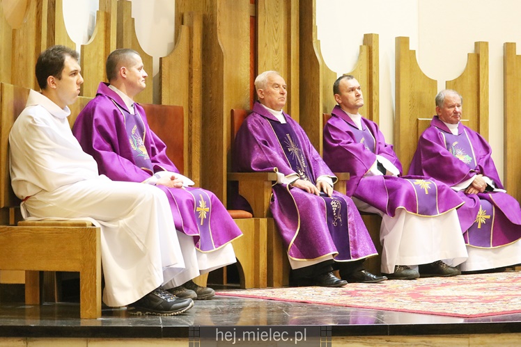 Ekstremalna Droga Krzyżowa Mielec 2017 - CZĘŚĆ 1