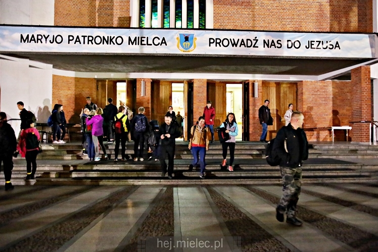 Ekstremalna Droga Krzyżowa Mielec 2017 - CZĘŚĆ 1