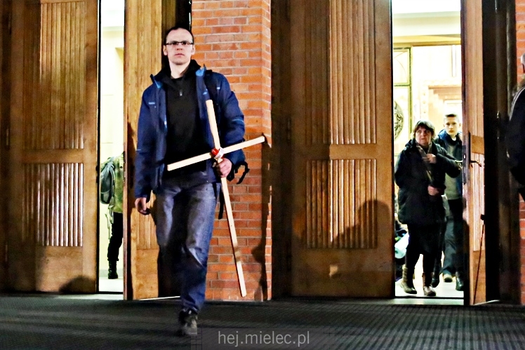 Ekstremalna Droga Krzyżowa Mielec 2017 - CZĘŚĆ 1