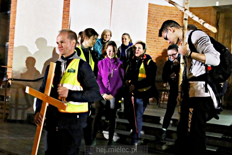 Ekstremalna Droga Krzyżowa Mielec 2017 - CZĘŚĆ 1