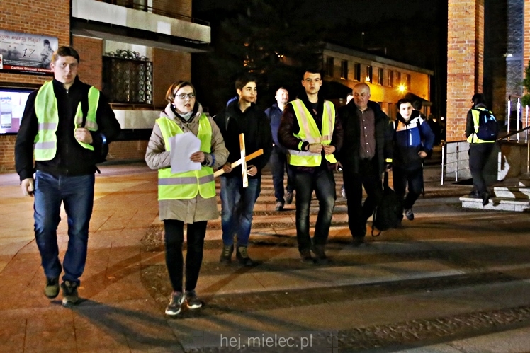 Ekstremalna Droga Krzyżowa Mielec 2017 - CZĘŚĆ 1