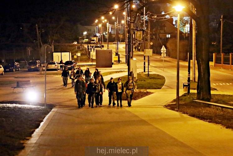 Ekstremalna Droga Krzyżowa Mielec 2017 - CZĘŚĆ 1