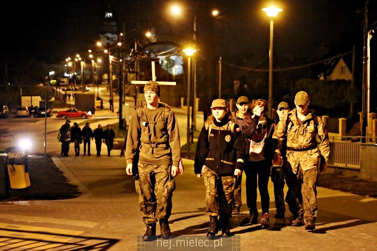 Ekstremalna Droga Krzyżowa Mielec 2017 - CZĘŚĆ 1