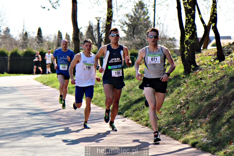 Mielecka Dycha z JOY FITNESS: start i Park Leśny