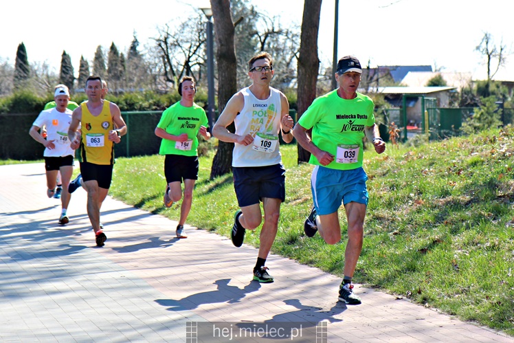 Mielecka Dycha z JOY FITNESS: start i Park Leśny