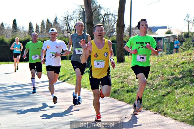 Mielecka Dycha z JOY FITNESS: start i Park Leśny