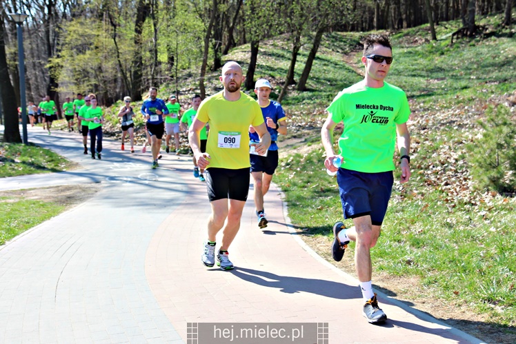 Mielecka Dycha z JOY FITNESS: start i Park Leśny