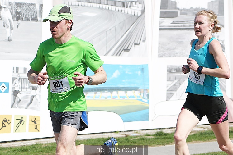 Mielecka Dycha z JOY FITNESS: bieg po ulicy Szafera