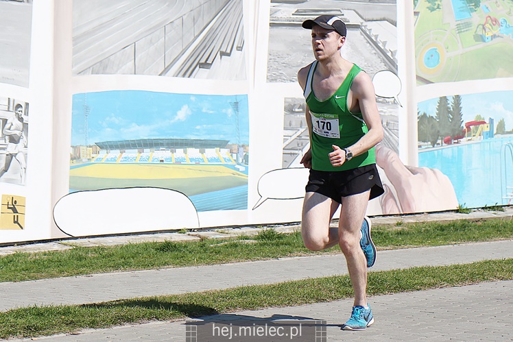 Mielecka Dycha z JOY FITNESS: bieg po ulicy Szafera