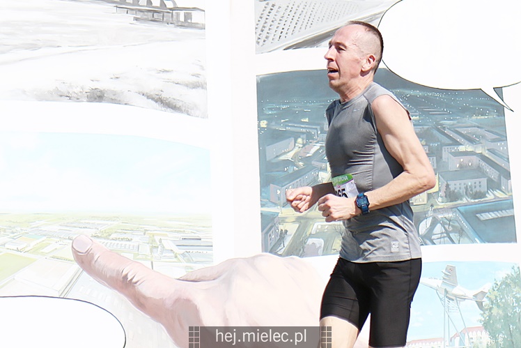 Mielecka Dycha z JOY FITNESS: bieg po ulicy Szafera