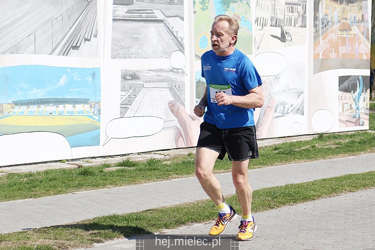 Mielecka Dycha z JOY FITNESS: bieg po ulicy Szafera