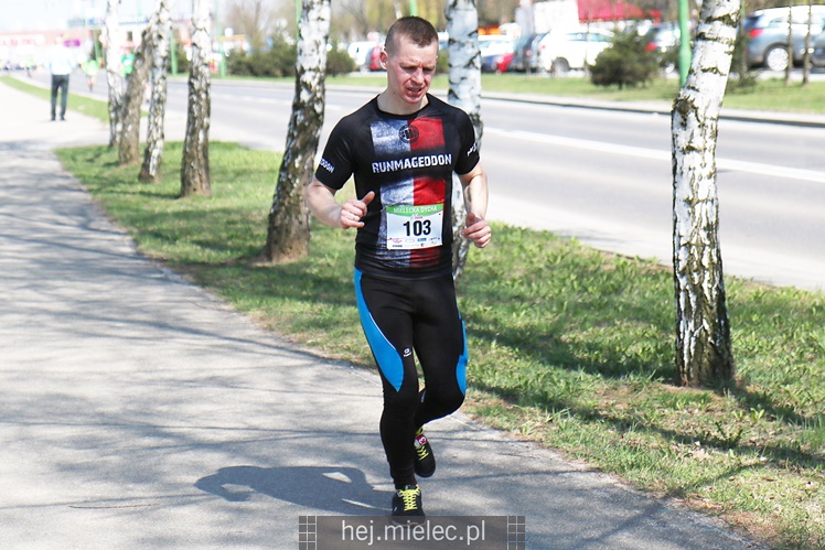 Mielecka Dycha z JOY FITNESS: bieg po ulicy Szafera