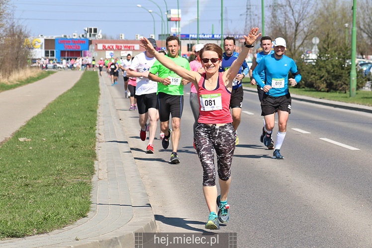 Mielecka Dycha z JOY FITNESS: bieg po ulicy Szafera