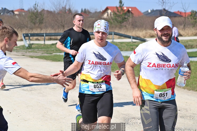 Mielecka Dycha z JOY FITNESS: bieg po ulicy Szafera