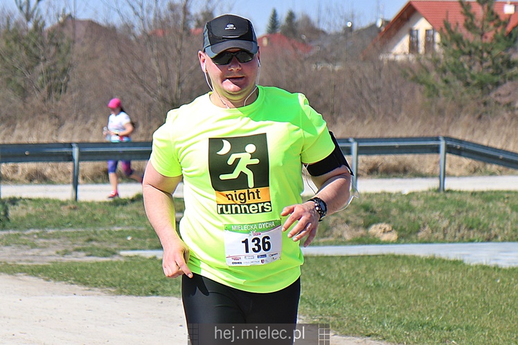 Mielecka Dycha z JOY FITNESS: bieg po ulicy Szafera