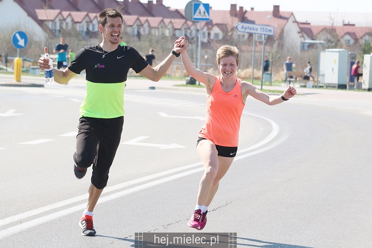 Mielecka Dycha z JOY FITNESS: bieg po ulicy Szafera
