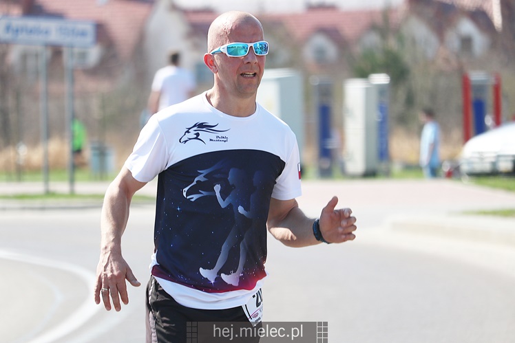 Mielecka Dycha z JOY FITNESS: bieg po ulicy Szafera