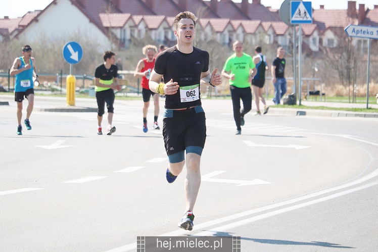 Mielecka Dycha z JOY FITNESS: bieg po ulicy Szafera