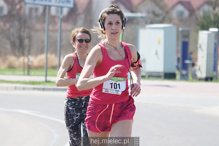 Mielecka Dycha z JOY FITNESS: bieg po ulicy Szafera