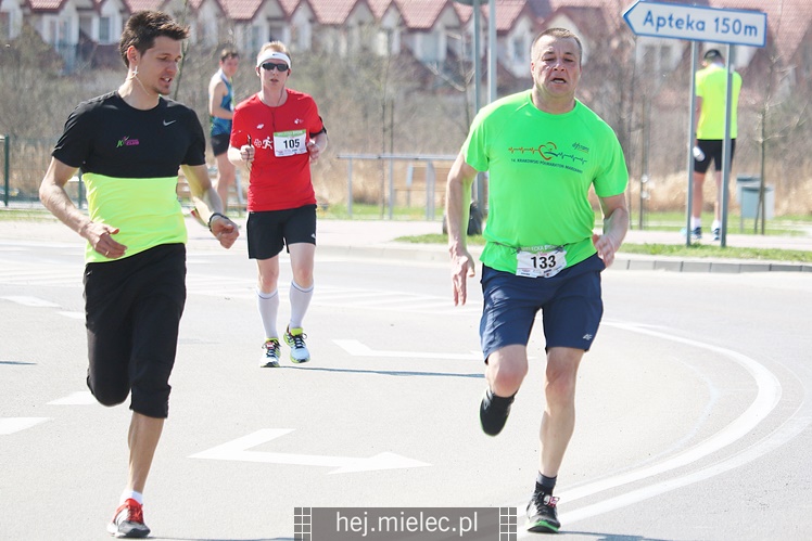 Mielecka Dycha z JOY FITNESS: bieg po ulicy Szafera