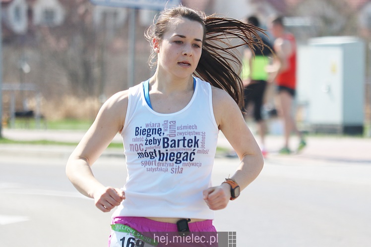 Mielecka Dycha z JOY FITNESS: bieg po ulicy Szafera