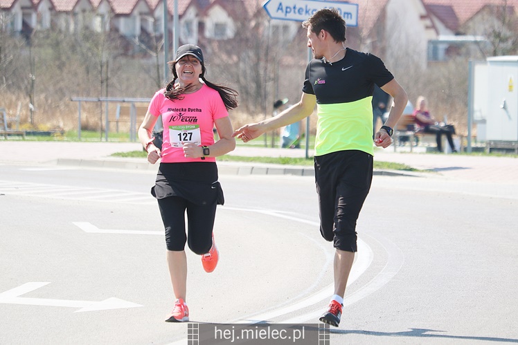 Mielecka Dycha z JOY FITNESS: bieg po ulicy Szafera