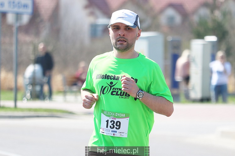 Mielecka Dycha z JOY FITNESS: bieg po ulicy Szafera