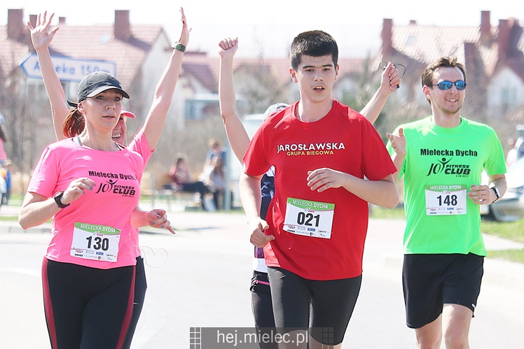 Mielecka Dycha z JOY FITNESS: bieg po ulicy Szafera