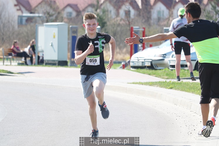 Mielecka Dycha z JOY FITNESS: bieg po ulicy Szafera