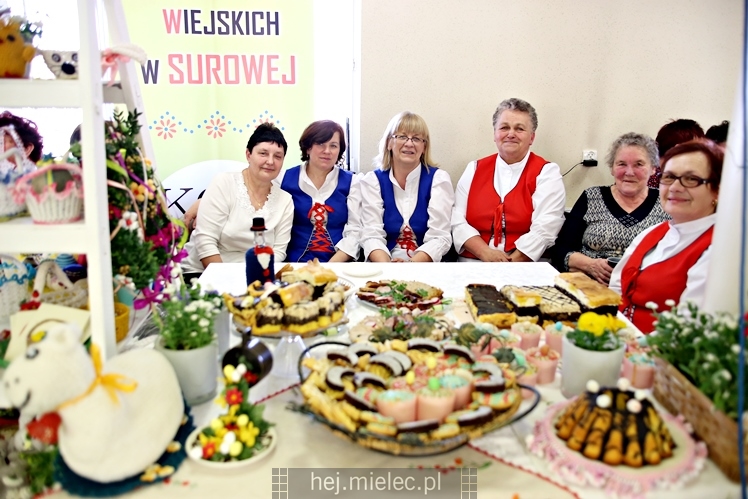 Powiatowy Jarmark Wielkanocny w Borowej