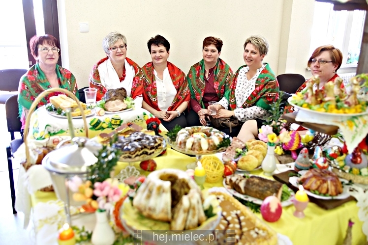 Powiatowy Jarmark Wielkanocny w Borowej