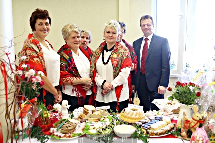 Powiatowy Jarmark Wielkanocny w Borowej