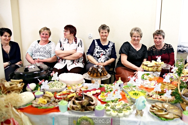 Powiatowy Jarmark Wielkanocny w Borowej