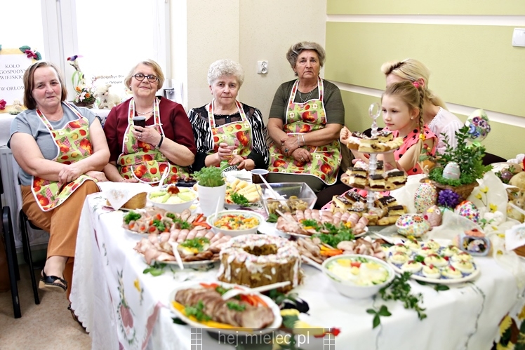 Powiatowy Jarmark Wielkanocny w Borowej